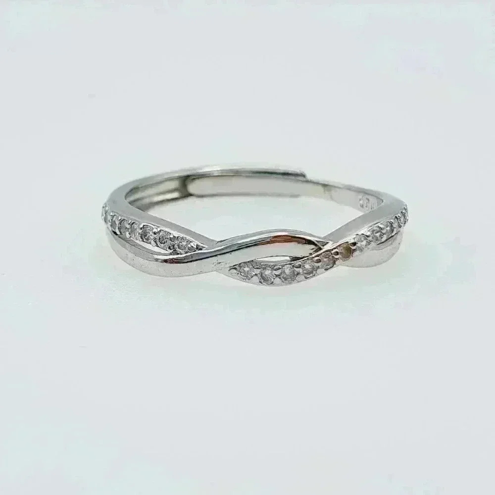 🍁 New Lovers Ring Two Lines Twisted CZ Wedding Women Ring, GPMB1437 - Picture 2 of 2